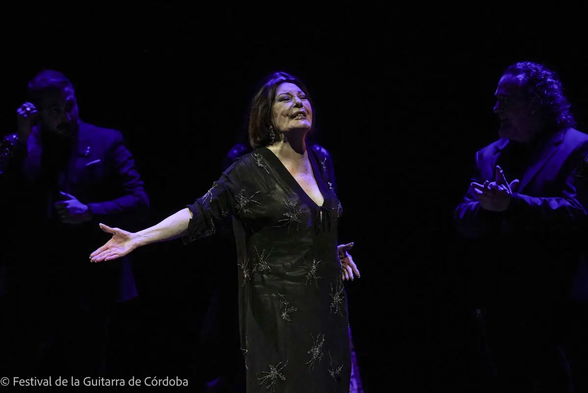 La Reina Blanca irrumpe en el Festival de la Guitarra de Córdoba con un estreno absoluto e irrepetible