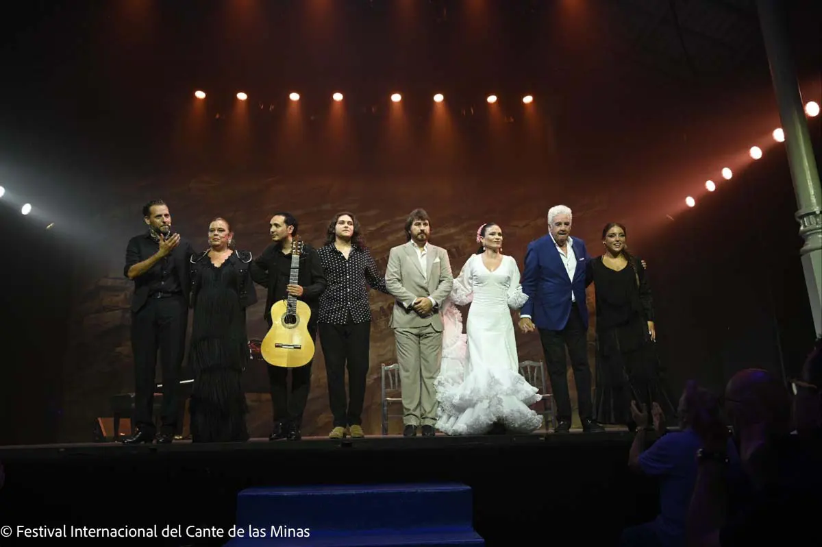 Lámpara Minera, Desplante y Filón suben al escenario en la Gala Flamenca de Ganadores