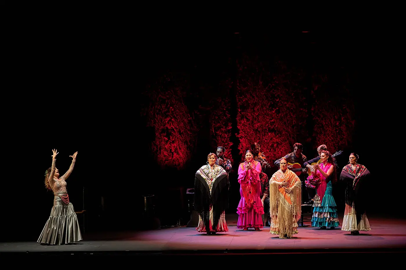 ‘Las gitanas cantan y bailan a Lorca’ afronta sus últimos días en el Teatro del Generalife