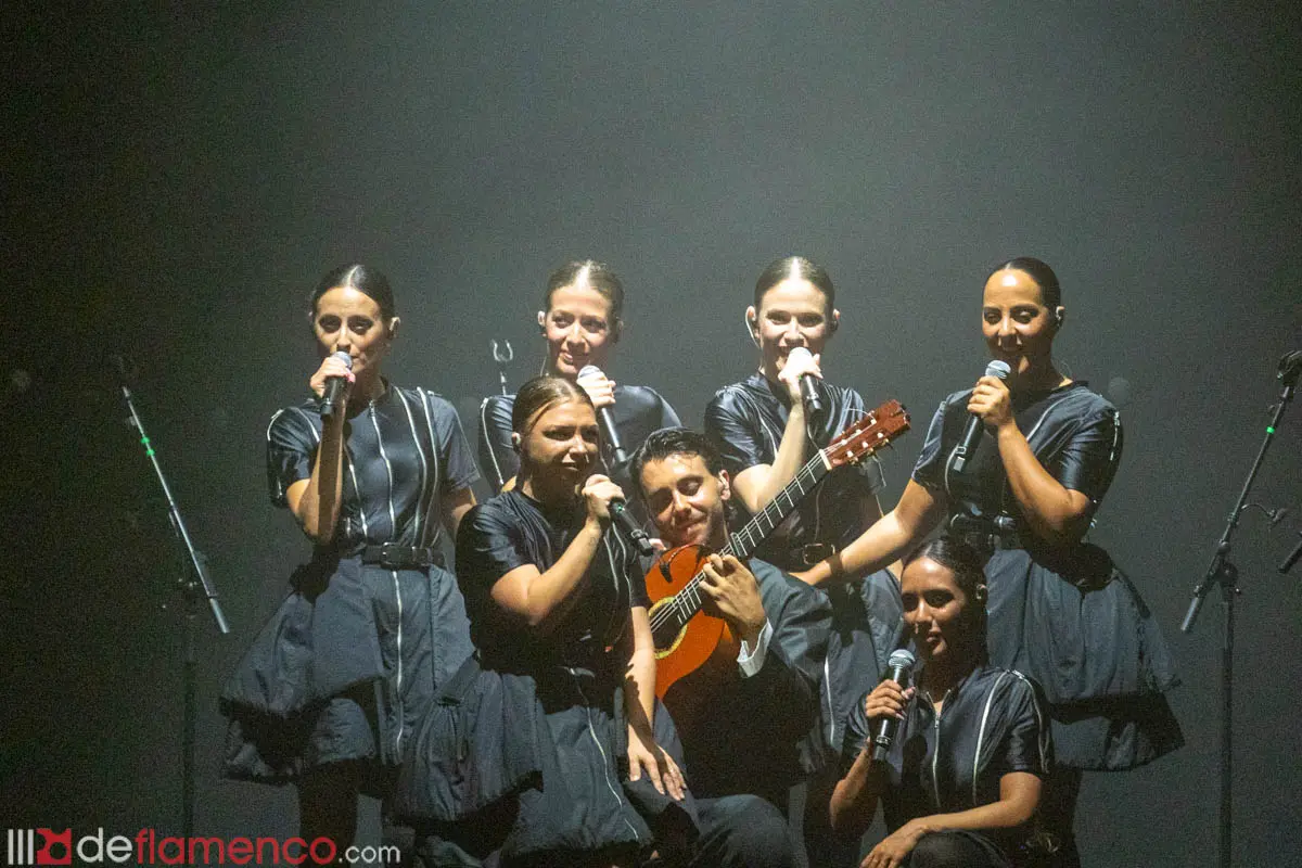 Yerai Cortés graba su nombre en la Avenida del Flamenco de La Unión