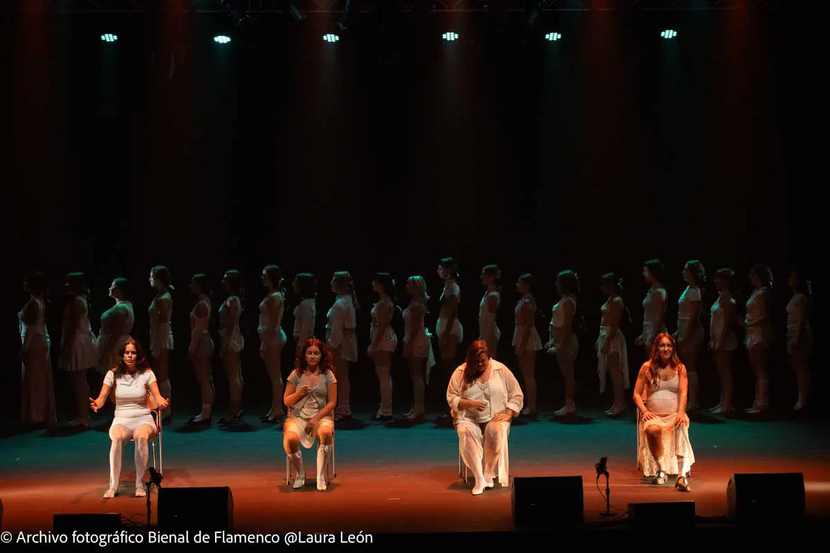 Ángeles Toledano estrena en la Bienal de Flamenco de Sevilla ‘La misma sangre del cuerpo’ – fotografías