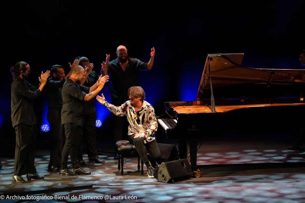 Dorantes estrena ‘Fractal Arcano’ y reabre el Teatro Lope de Vega en la Bienal de Flamenco de Sevilla – fotografías y vídeo