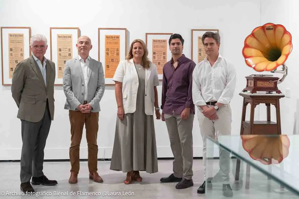 La Bienal inaugura en la Real Fábrica de Artillería la exposición ‘La noche azul. Ópera Flamenca en la colección de Carlos Martín Ballester’