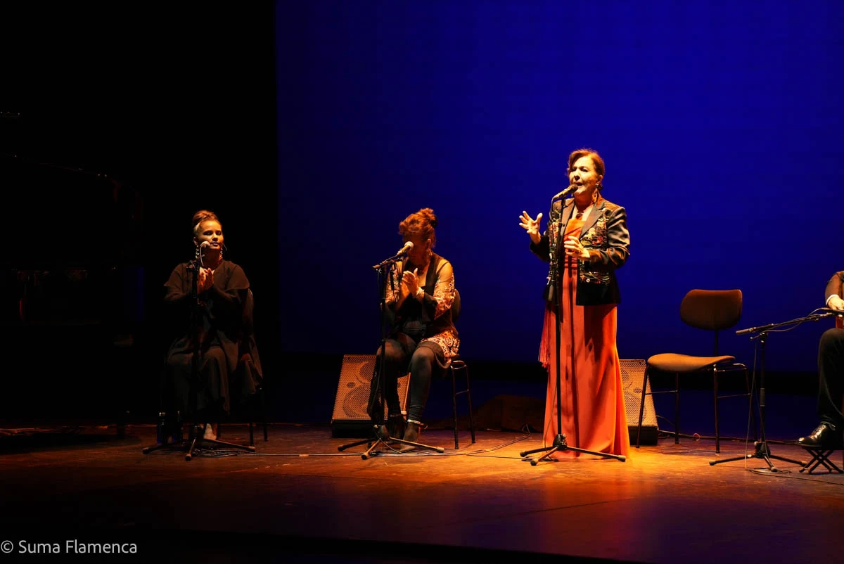 Carmen Linares. Todas las mujeres en el cante 